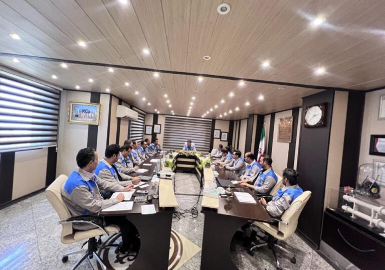 Introduction meeting of the new project manager of Poladurzan Kimia